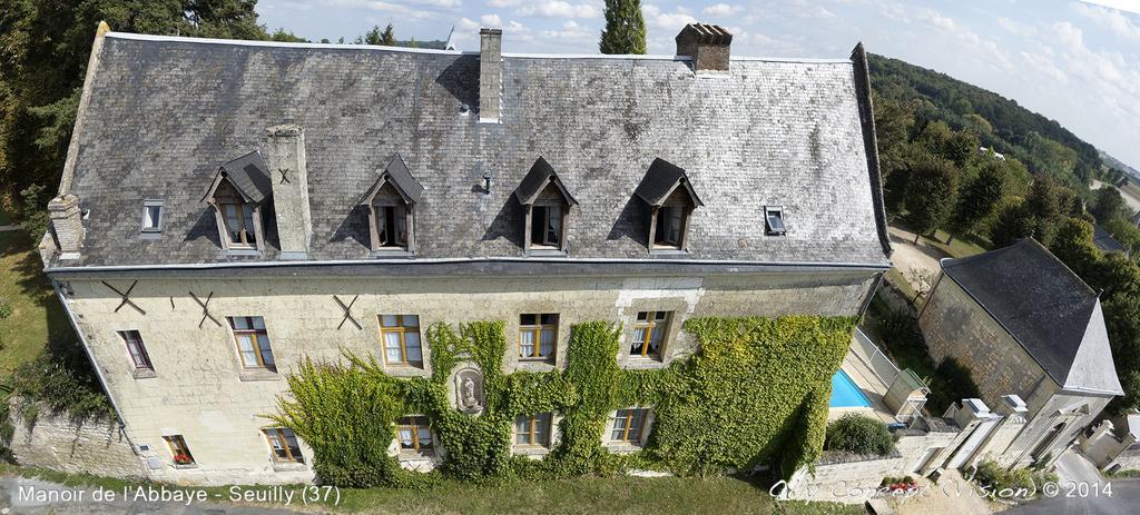 Manoir De L'Abbaye Bed & Breakfast Seuilly ภายนอก รูปภาพ